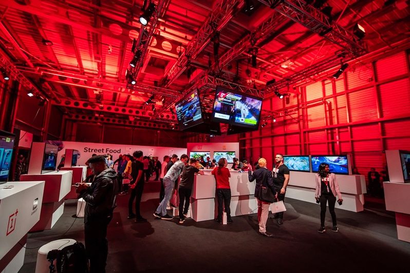 Trade show, Event and Concert Digital Signage Solutions